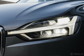 Volvo XC60  Hybrid - 15