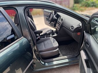 FORD FOCUS 1.6 TDCI dobry stav - 15