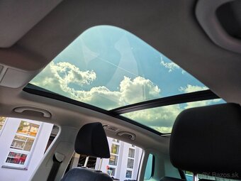 VOLKSWAGEN TIGUAN 2.0CRTDI 103KW 4X4 NAVI,XENON,PANORAMA.. - 15