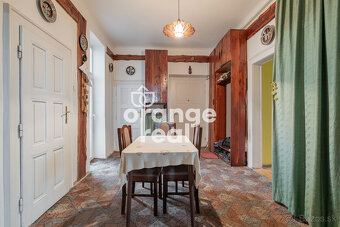 Priestranný tehlový staromestský byt na Czambelovej ulici so - 15