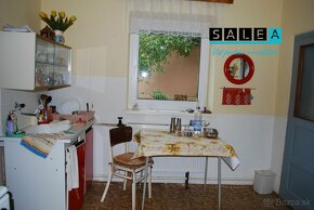 REZERVOVANÉ-Rodinný dom na predaj v obci Jarok len 7 min od  - 15