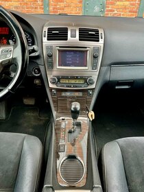 Toyota Avensis 2.2 D-4D 110kW Automat 2014 MOŽNÝ LEASING - 15
