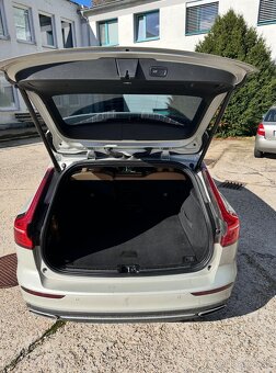 Volvo v60 - 15