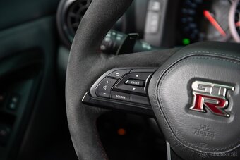 Nissan GT-R 3.8 V6 TwinTurbo, 419kW, automat, 4x4, 2017 - 15