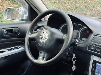 Volkswagen Bora 1.9 TDI 96KW 4Motion - 15