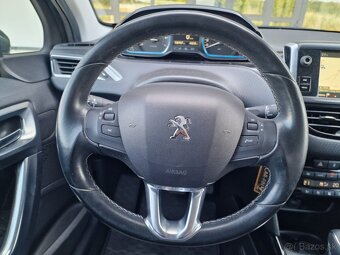Peugeot 2008 1.2 PureTech 110 E6.2 Allure A/T - 15