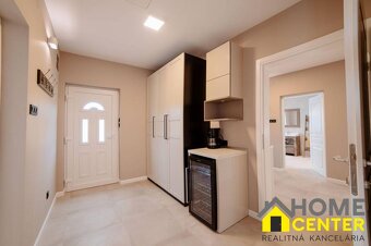 Atraktívna vila /230 m²/ s bazénom a záhradou, ISTRIA, ostro - 15