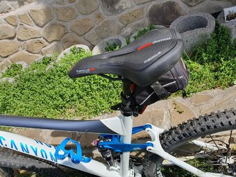 Horsky bicykel canyon nerve xc f8 - 15