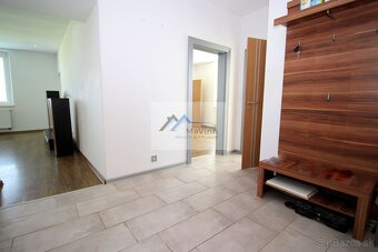 PREDAJ veľky 3 izb BYT 109m2 so záhradkou Bošany - 15