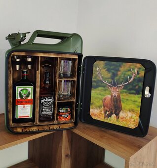 Kanister bar, minibar, barová skrinka - 15