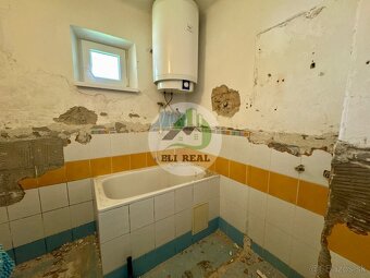 ☀️Dom s obrovským potenciálom, pokojom vidieka a výbornou do - 15