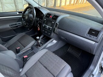 VW GOLF 1.9 TDI EDÍCIA GOAL 77kW - 15