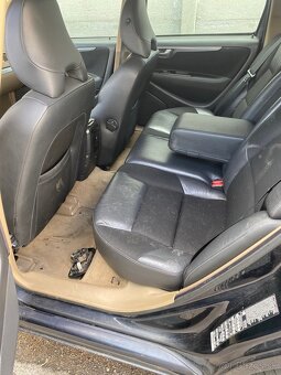 Volvo  V 70  D5 - 15