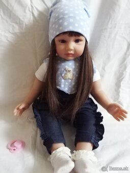 Realistická bábikav cervenej satke - 15