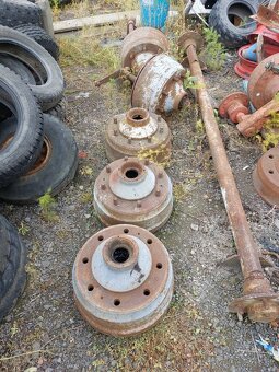 Na agrotechniku,hydraulicke valce,pneu, - 15