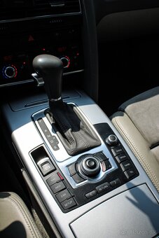 Audi A6 3.0 TDI quattro tiptronic - 15