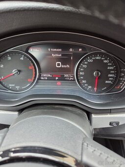 Audi A4 AVANT 2017 - 15