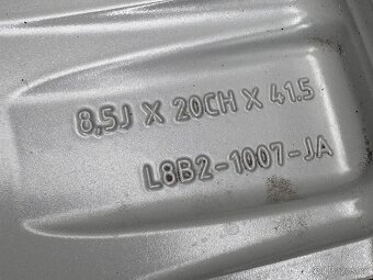 ORIG.LAND ROVER DEFENDER R20 GOOD YEAR AT 4kusy AKO NOVE - 15