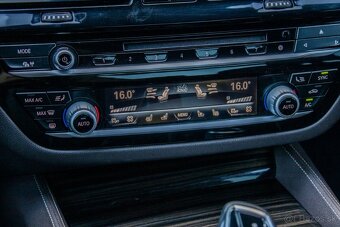 BMW Rad 5 530d xDrive A/T, 195kW, A8 / AJ NA SPLÁTKY - 15