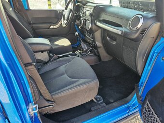 JEEP WRANGLER UNLIMITED RUBICON  3.6i V6 - 15