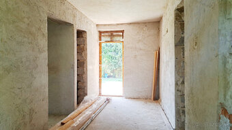 Rozostavaný rodinný dom okolie Giraltoviec, obec Soboš - 15