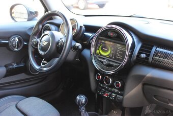 Mini Cooper S 2.0 141kW Panoráma JCW 100 tis. km - 15