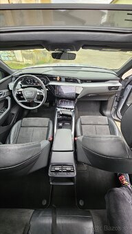 AUDI e-tron 55, etron 4x4 300kW, 126tis.km - 15