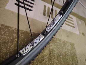 Horský Hardtail bicykel Scott - vysoká výbava - pekný stav - 15