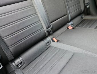 Škoda Octavia Combi 2.0TDi 110kW SKauto vyhr. volant sedadlá - 15