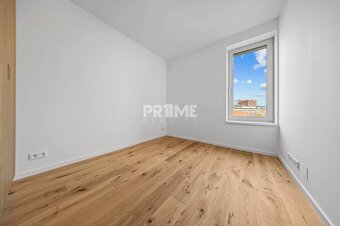 EXKLUZÍVNY MEZONETOVÝ 4i byt ( 103 m2 ), NADSTAVBA, KLÍMA, L - 15