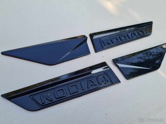 Čierne nápisy na blatník pre ŠKODA modely - 15