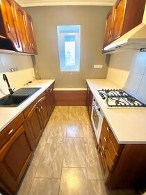 Predaj- 4i RD s pekným pozemkom, Šurany - 15