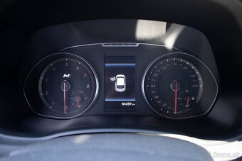 Hyundai i30N Performance - 15