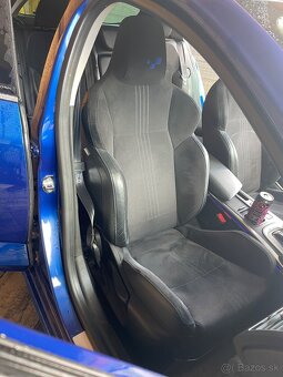 Renault Megane IV GT 205 - 15