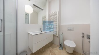 Exkluzívny rezidenčný skvost na hradnom vrchu – Luxusný 4-iz - 15