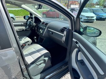 Volkswagen Touran Cross 2,0tdi - 15