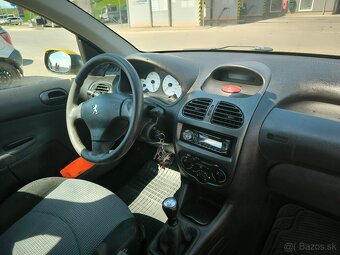 Peugeot 206sw 1.4 2004 - 15