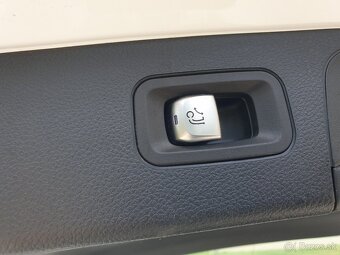 Mercedes Benz GLC 350d 4MATIC AT - 15