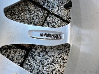 Hliníkové disky orig. Audi + zimné pneumatiky 225/45 R18 - 15