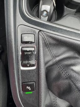 BMW Rad 3 320d  AKONTACIA OD 0% - 15