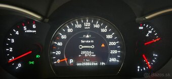Kia Sorento - 15