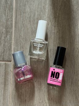 Sada na gelove nechty - Ruscona, Yvetten - 15