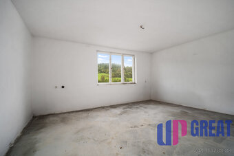 NA PREDAJ rodinný dom s krásnymi výhľadmi, Radôstka - 15