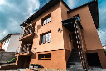 Priestranný dom po rozsiahlej rekonštrukcii | 200 m2 | NL - 15