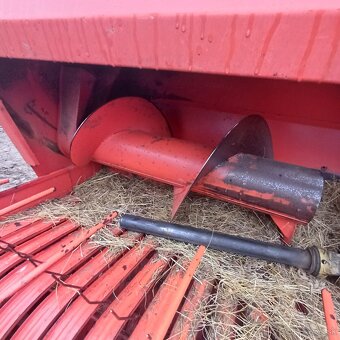 Lis na hranate baliky deutz fahr hd 400 - 15