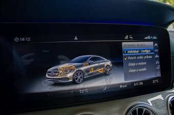 Mercedes-Benz E trieda Kupé 200 4matic A/T - 15