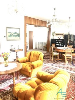 Vila, 6 i, aj pre dve rodiny, na firmu , so záhradou  v cent - 15