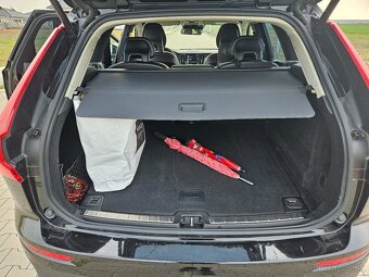 Volvo XC60 D4 Momentum, 4x4, A/T 2018 - 15