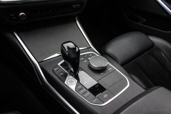 BMW Rad 3 320d xDrive A/T MPacket. AJ NA SPLÁTKY - 15