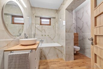 Rodinný dom s vidieckým štýlom na predaj v obci Tomášikovo - 15